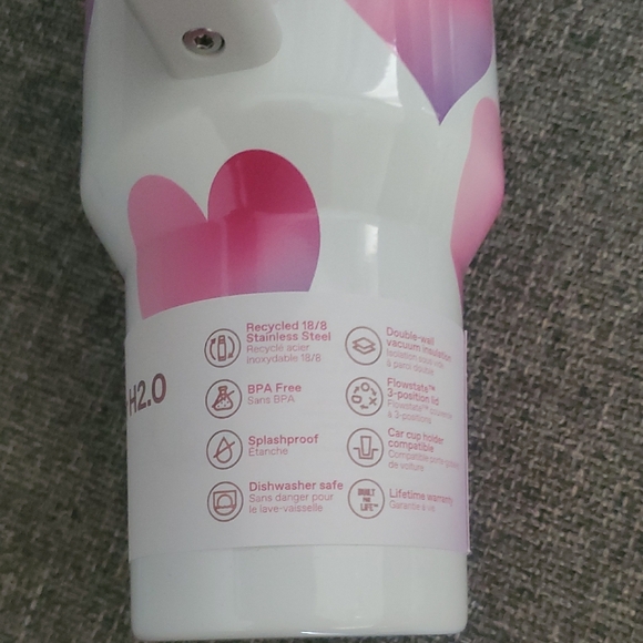 Stanley Frost Heart Gradient Tumbler - Cream and Pink Valentine's Day - Picture 6 of 8